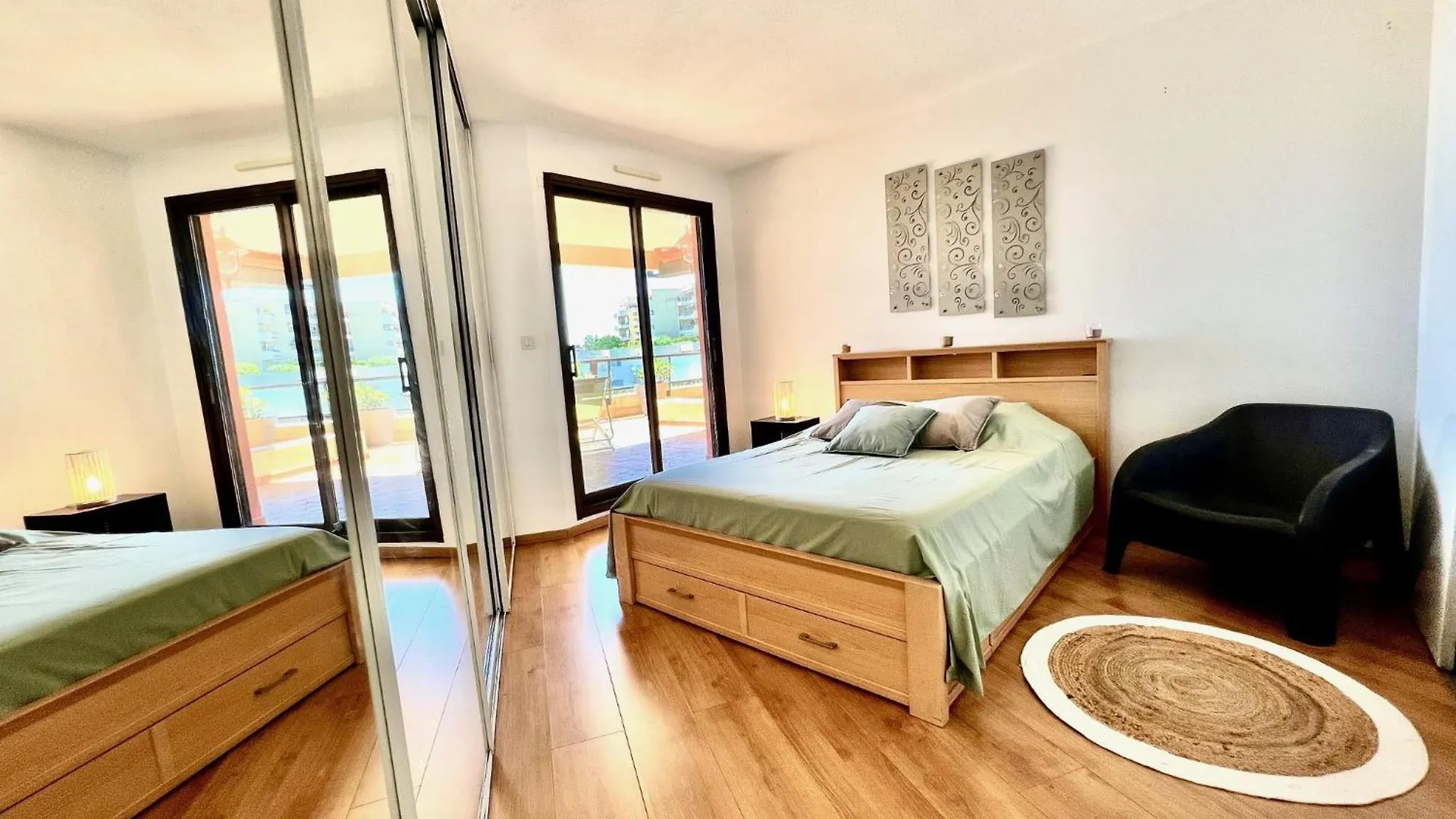 Aparthotel Riviera - Terrasse De Fabron - Swimming Pool - Sea View Nice 0*,  Frankrijk